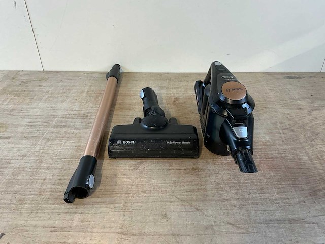 Bosch serie 8 unlimited gen2 proparquet stofzuiger - afbeelding 1 van  9