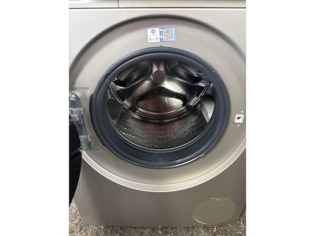 Bosch serie 8 wgb2560x0 wasmachine voorlader 10 kg 1600 rpm zilver, roestvrijstaal duits display - afbeelding 7 van  9