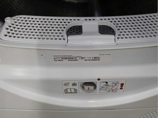 Bosch serie|8 i-dos wifi wasmachine & bosch serie|8 selfcleaning condenser wasdroger - afbeelding 7 van  7