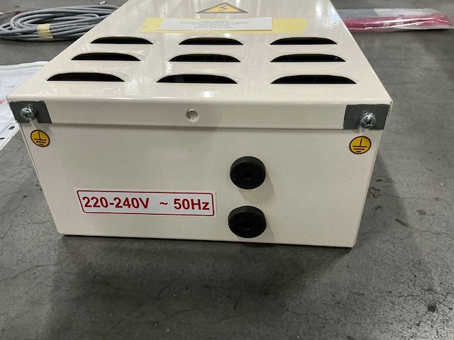 Bosch single fase elektrische back-up - afbeelding 6 van  8
