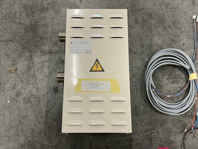 Bosch single fase elektrische back-up - afbeelding 4 van  8