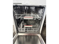 Bosch smi4ets00e half geintegreerde vaatwasser | autodeur opening - afbeelding 5 van  6