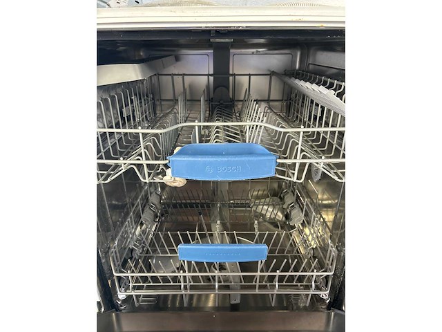 Bosch smv54m30eu vaatwasser | comfee koelkast | amica abe 9430 e inbouwoven - afbeelding 11 van  12