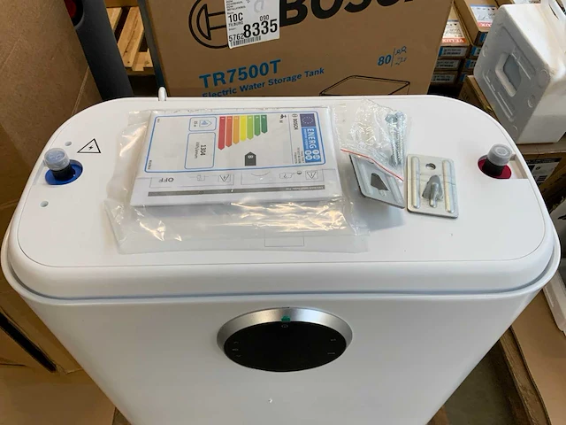 Bosch tr7500t warm water boiler - afbeelding 2 van  4