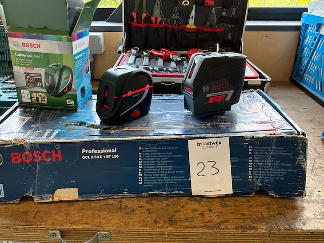 Bosch universal level 2 / gcl 2-50 c bouwlaser met statief (2x) - afbeelding 1 van  5