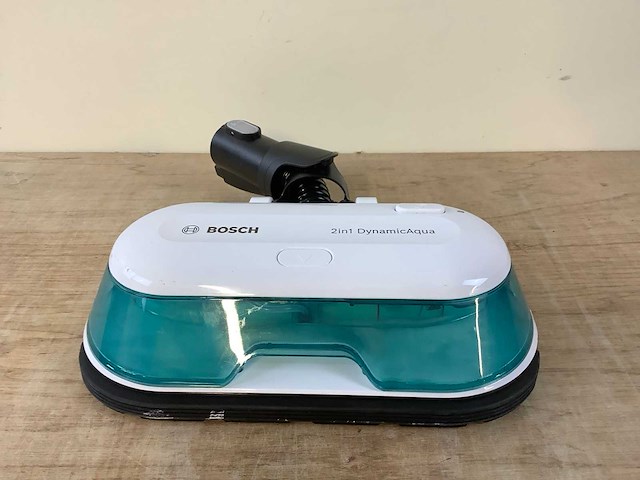 Bosch unlimited 7 prohygienic aqua steelstofzuiger - afbeelding 3 van  8