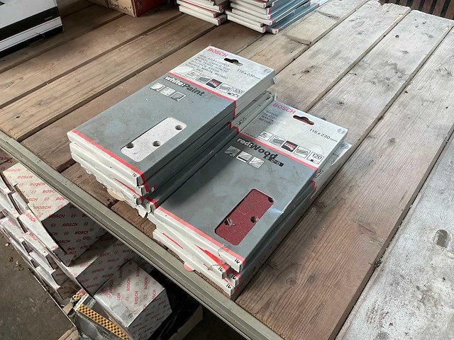 Bosch verf & hout 115x230 schuurpapier (13x) - afbeelding 2 van  2