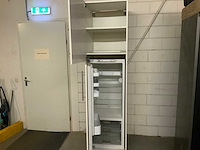 Bosch vitafresh koelkast met kast - afbeelding 1 van  3