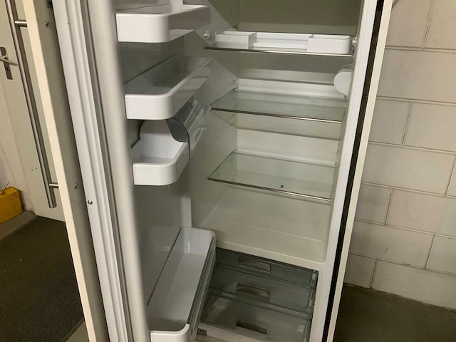 Bosch vitafresh koelkast met kast - afbeelding 2 van  3
