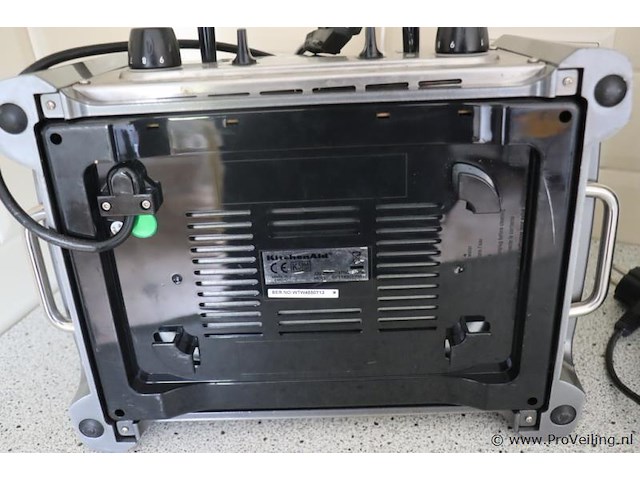 Bosch waterkoker & kitchen aid broodrooster - afbeelding 8 van  11