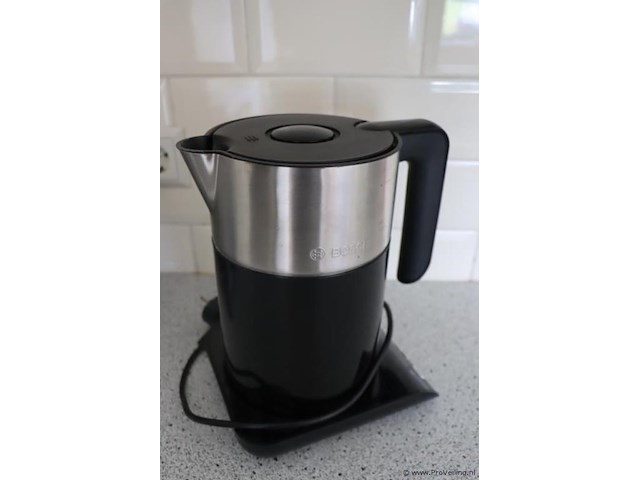 Bosch waterkoker & kitchen aid broodrooster - afbeelding 10 van  11