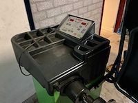 Bosch wbe 4110 banden balanceerapparaat - afbeelding 4 van  8