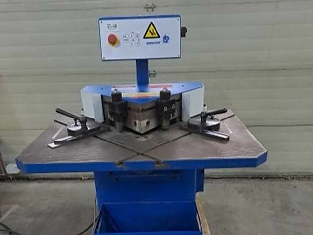 Boschert - 2011 - lb 12-6 - pons- en knipmachine - afbeelding 1 van  9