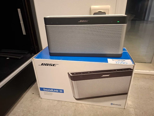 Bose - soundlink iii - smartspeaker - afbeelding 1 van  1