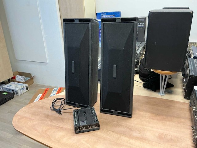 Bose 402 luidspreker (2x) - afbeelding 1 van  4