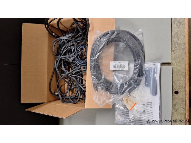 Bose audio input 24 meter 9-pins naar 9-pins kabel - afbeelding 1 van  3