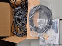 Bose audio input 24 meter 9-pins naar 9-pins kabel - afbeelding 1 van  3