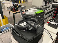 Bose b30 koptelefoon (3x) - afbeelding 2 van  4