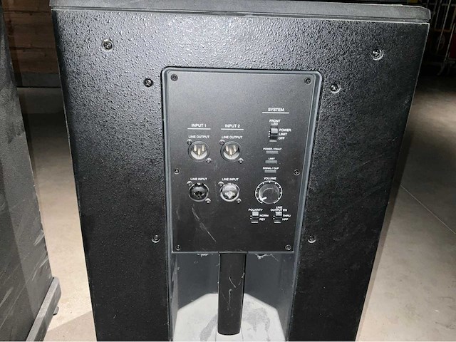 Bose f1-812 speaker set - afbeelding 8 van  8