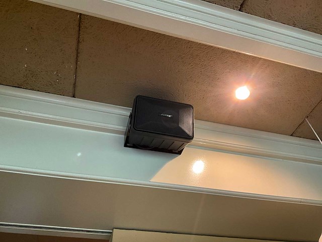 Bose geluidsinstallatie met speakers - afbeelding 10 van  20