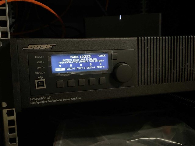 Bose pm4500 versterker - afbeelding 2 van  2