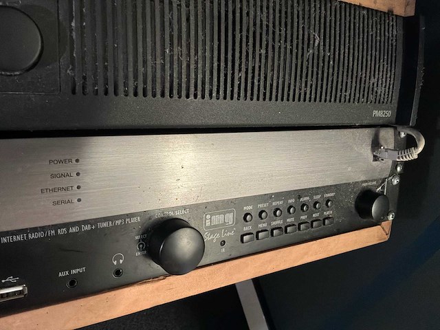 Bose professioneel multi-zone audiosysteem met 18 luidsprekers - afbeelding 2 van  10