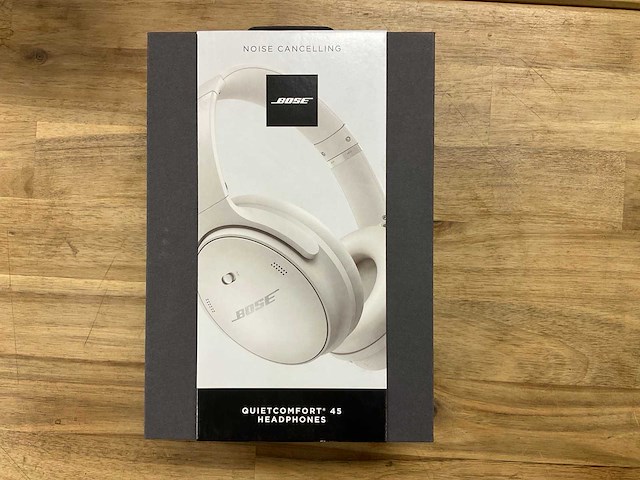 Bose quietcomfort 45 koptelefoon - afbeelding 1 van  2