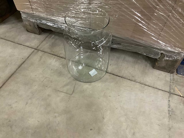 Böse vazen - afbeelding 3 van  5