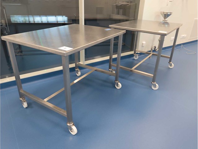 Bosgraaf roestvrijstalen mobiele werktafel (2x) - afbeelding 1 van  2