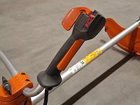 Bosmaaier, husqvarna, 545fx, met draadkop en zaagschijf - afbeelding 11 van  12