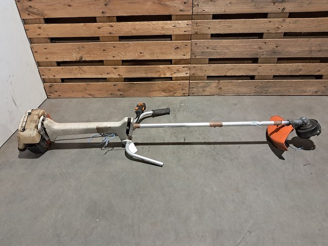 Bosmaaier, stihl - afbeelding 3 van  7