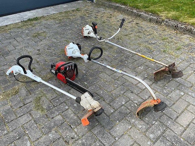 Bosmaaiers / kettingzaag (4x) - afbeelding 3 van  13