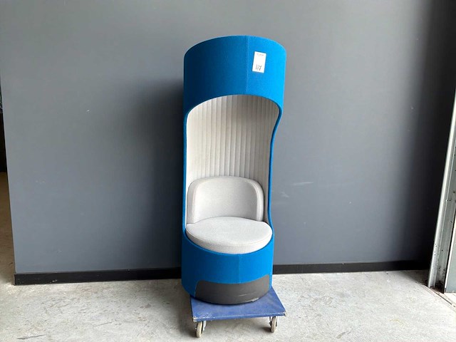Boss design cega fauteuil (accoustisch) - afbeelding 1 van  4