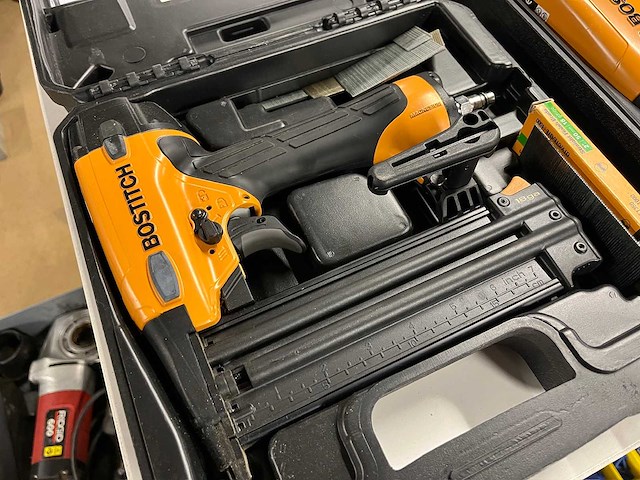 Bostitch - sb 16, bt 18 - tacker (2x) - afbeelding 2 van  6