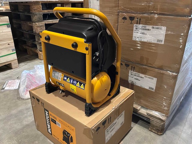 Bostitch rc10sq-e luchtcompressor - afbeelding 3 van  4