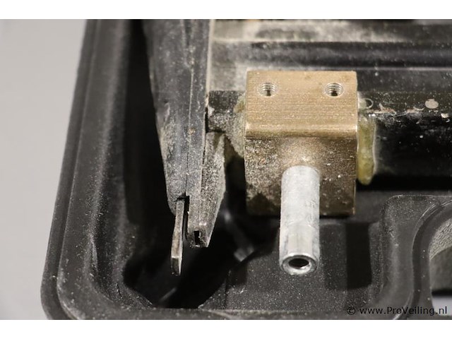 Bostitch tacker 18gasx, pneumatisch - afbeelding 3 van  3