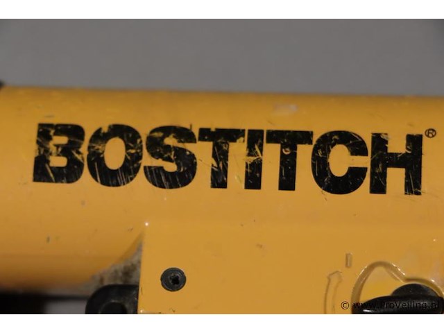 Bostitch tacker, pneumatisch - afbeelding 2 van  3