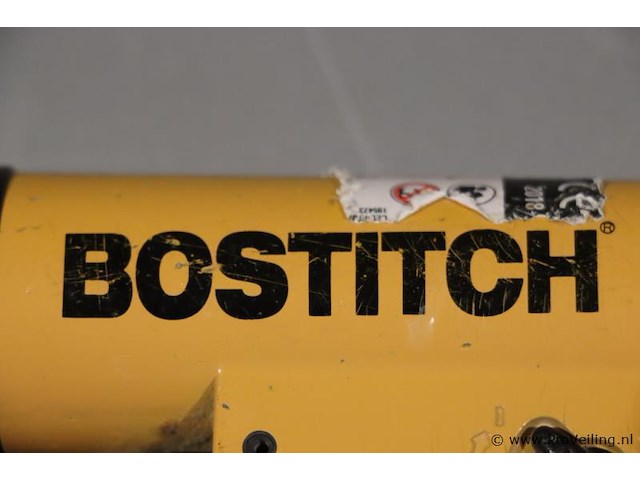 Bostitch tacker, pneumatisch - afbeelding 2 van  4