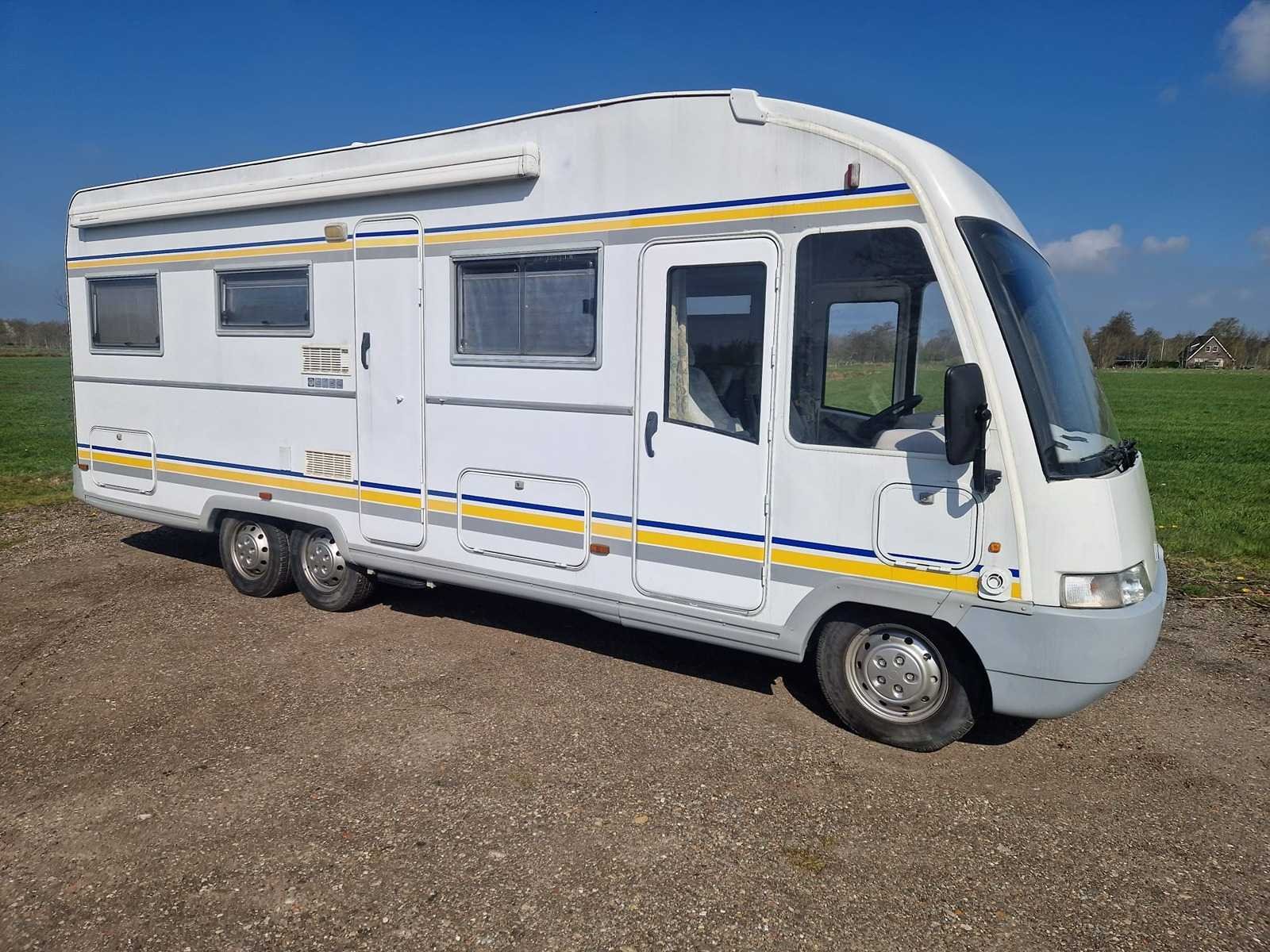 Boten, campers, auto's, elektrische fietsen, quads en crossmotoren