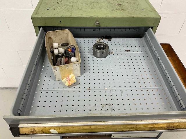 Bott gereedschapladenkast met 4 lade en inhoud - afbeelding 2 van  5