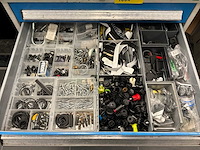 Bott ladekast met gereedschap en materiaal - afbeelding 4 van  9