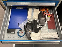 Bott ladekast met gereedschap en materiaal - afbeelding 6 van  10