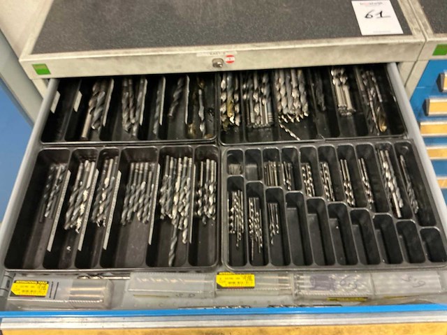 Bott ladenkast met boorgereedschap - afbeelding 2 van  8