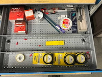Bott ladenkast met handgereedschap - afbeelding 7 van  8