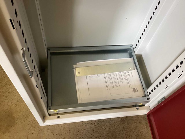 Bott lockerkast - afbeelding 2 van  4