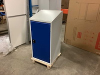 Bott statieven en lessenaars - afbeelding 2 van  6