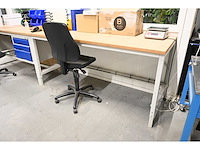 Bott werkbank inclusief werkplaats stoel - afbeelding 2 van  4