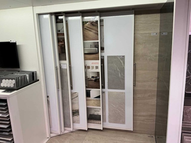 Bottega tegeldisplaymeubel - afbeelding 6 van  6