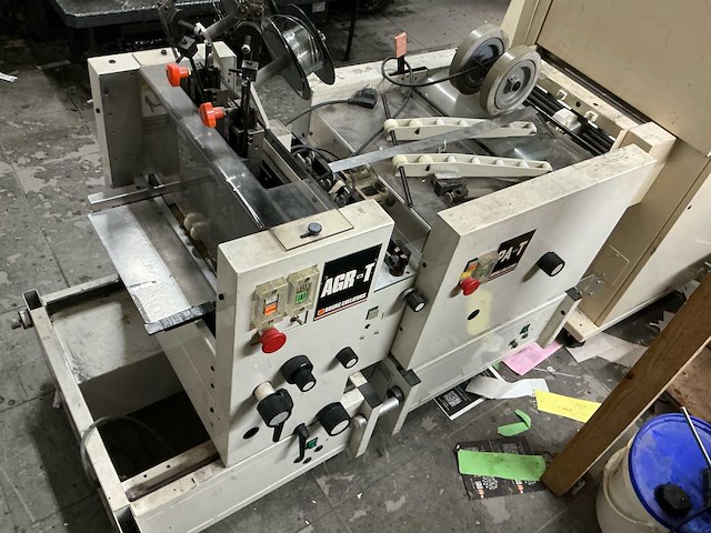 Bourg bst10 en agr-t en pa-t vergaarmachine en vouw-en hechtunit - afbeelding 2 van  20