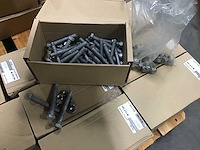 Bout m12x100 (900 stuks) - afbeelding 1 van  5